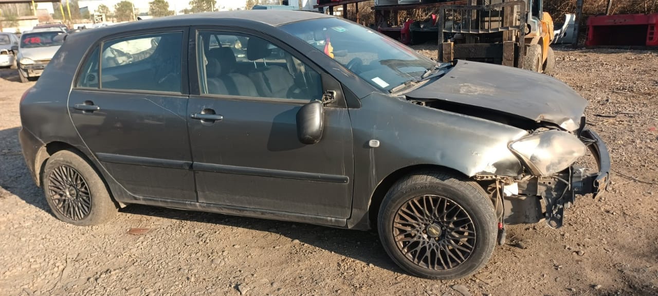MAZA Toyota COROLLA 2005  USADO EN DESARME